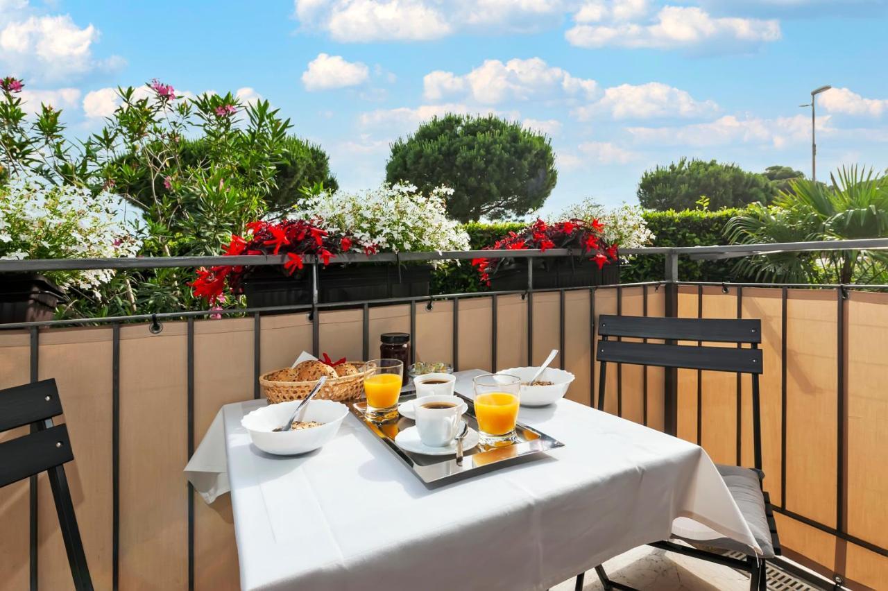 Apartments Sandra Ровинь Экстерьер фото