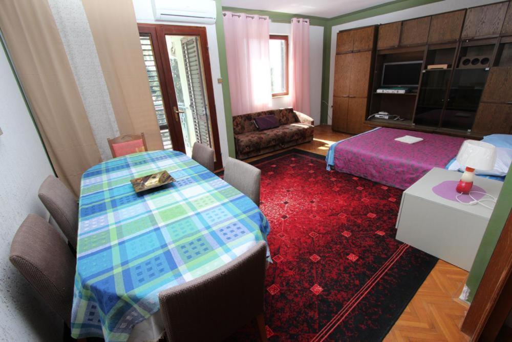 Apartments Sandra Ровинь Номер фото